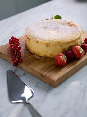 A cheesecake baked in a steam oven